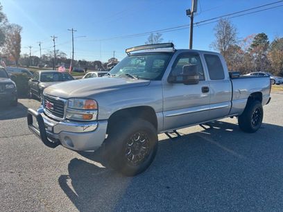 Used 2005 GMC Sierra 1500 SLE w/ Light Duty Power Package