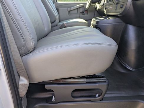 New 2025 Chevrolet Express 2500 w/ Driver Convenience Package image 26