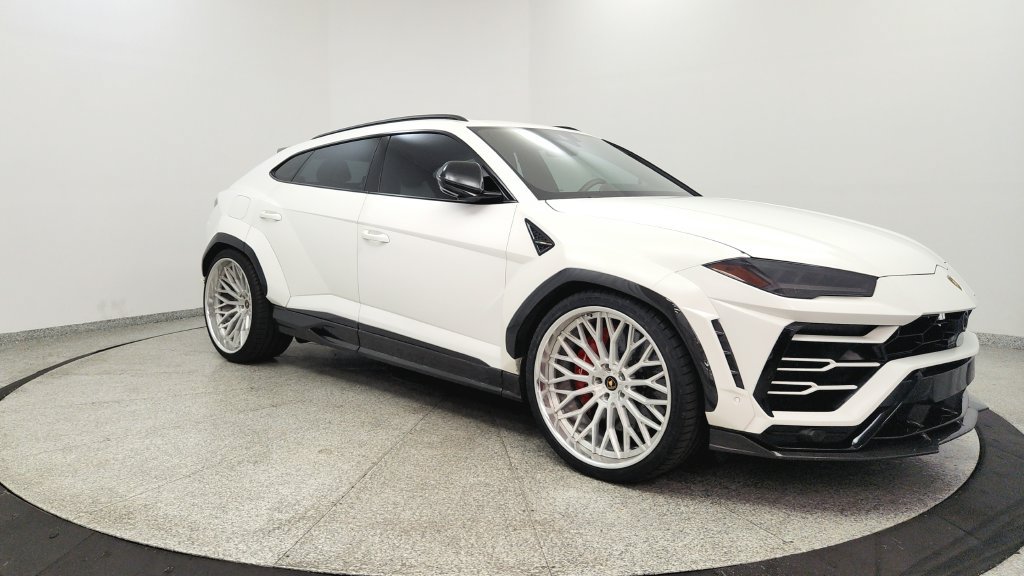 Used 2019 Lamborghini Urus AWD/4WD image 7