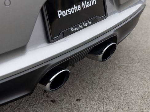 Certified 2017 Porsche 911 Carrera 4S image 20