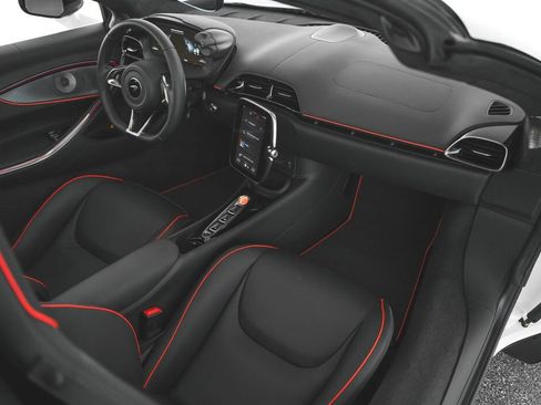 New 2025 McLaren Artura Spider image 11