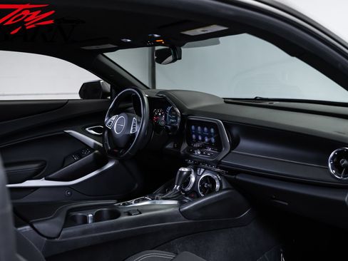Used 2022 Chevrolet Camaro SS RWD image 37