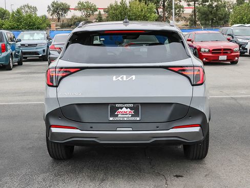 Used 2026 Kia Sportage EX w/ EX Panorama Roof Package FWD image 7