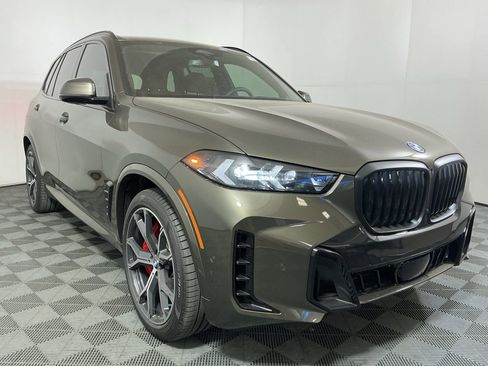 New 2026 BMW X5 xDrive50e w/ M Sport Package image 4