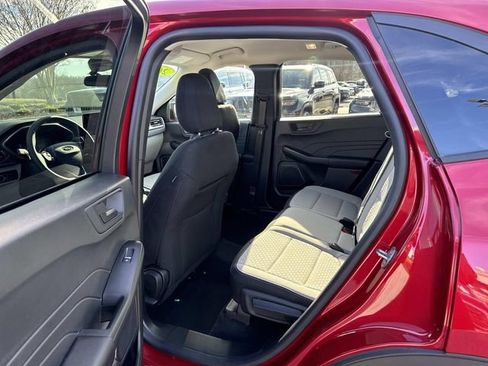 Used 2025 Ford Escape Active w/ Cold Weather Package image 18