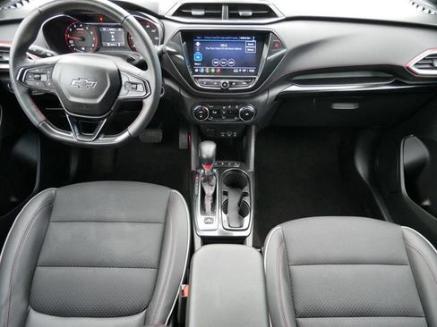 Used 2023 Chevrolet TrailBlazer RS w/ Convenience Package AWD/4WD image 10