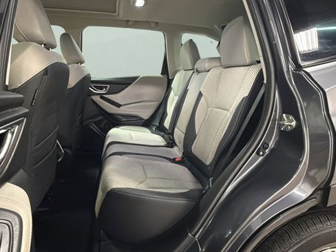 Used 2023 Subaru Forester Premium AWD/4WD image 33