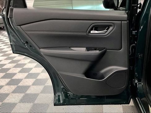New 2026 Nissan Rogue Dark Armor AWD/4WD image 31