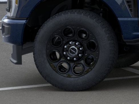 New 2025 Ford F350 Lariat w/ Black Appearance Package image 19