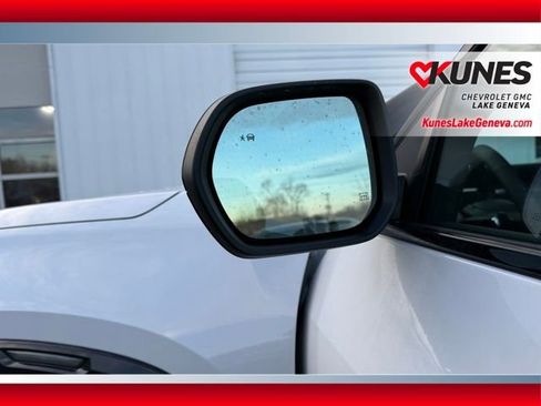 New 2026 GMC Terrain AT4 w/ Convenience Package III image 23