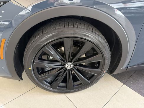 New 2026 Toyota Crown Nightshade image 11