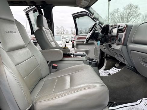 Used 2005 Ford F250 Lariat image 21
