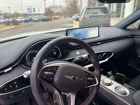 Used 2024 Genesis GV70 2.5T w/ Sport Prestige Package image 12