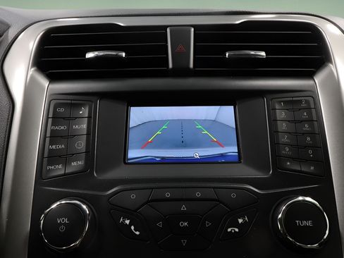 Used 2018 Ford Fusion S FWD image 19