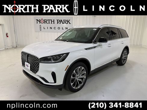 New 2026 Lincoln Aviator AWD image 1