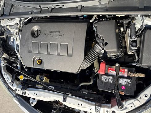 Used 2015 Toyota Corolla L image 28