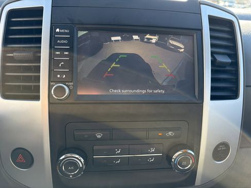 Used 2019 Nissan Frontier SV image 23
