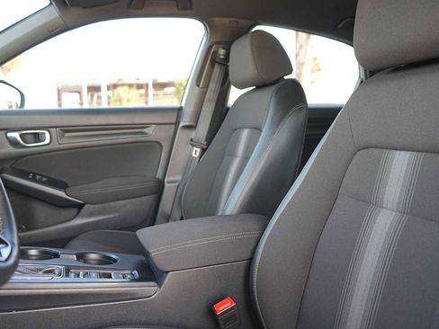 Used 2024 Honda Civic Sport image 11