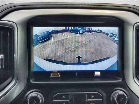 Used 2021 Chevrolet Silverado 2500 LT w/ Z71 Off-Road Package image 12