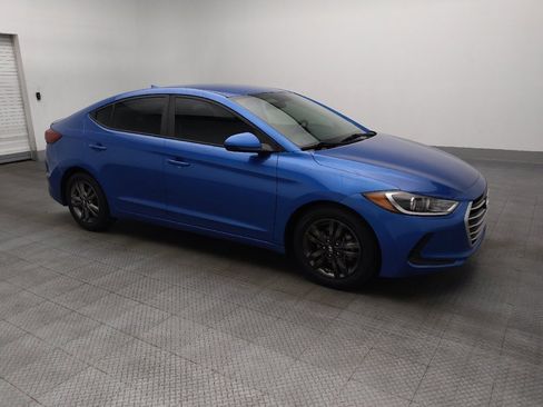 Used 2018 Hyundai Elantra SEL w/ Cargo Package image 11