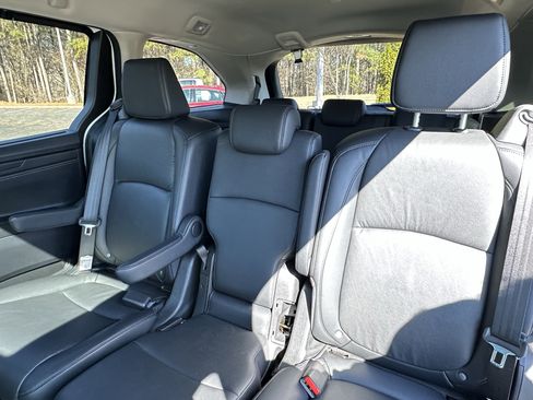 Certified 2021 Honda CR-V EX-L image 10