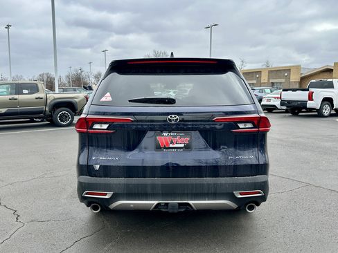 New 2026 Toyota Grand Highlander AWD Hybrid image 18