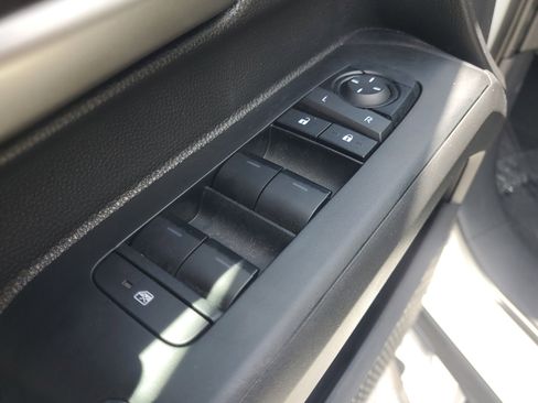 Certified 2024 Toyota Tacoma TRD Sport RWD image 18