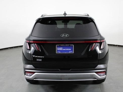 Certified 2025 Hyundai Tucson Limited image 10