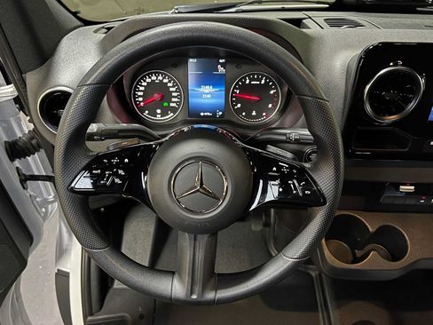 Used 2026 Mercedes-Benz Sprinter 2500 image 25