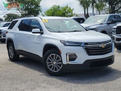 Used 2023 Chevrolet Traverse LT