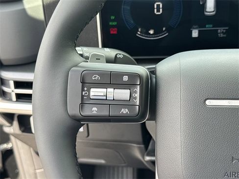 New 2026 Hyundai Santa Fe SE image 18