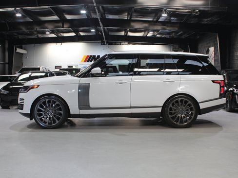Used 2022 Land Rover Range Rover P525 Westminster Edition AWD/4WD image 3