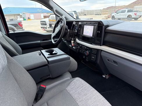 Used 2023 Ford F250 XLT image 10