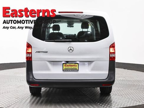 Used 2022 Mercedes-Benz Metris image 6