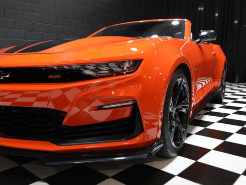 Used 2020 Chevrolet Camaro SS image 16