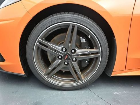 Used 2024 Chevrolet Corvette Stingray Premium Cpe w/ Z51 Performance Package RWD image 11