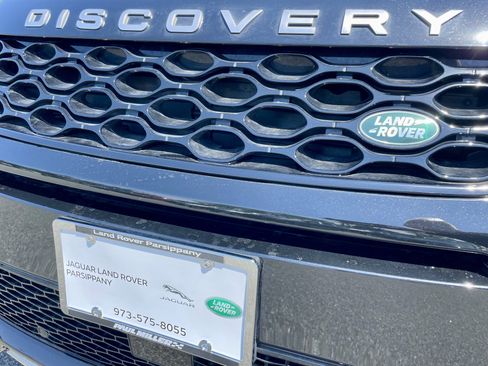 Used 2025 Land Rover Discovery Sport S AWD/4WD image 32