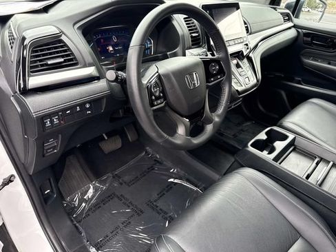 Certified 2024 Honda Odyssey Touring image 22