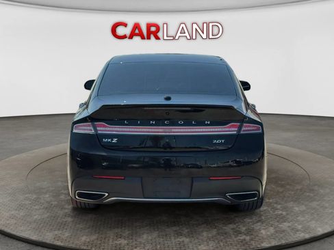 Used 2017 Lincoln MKZ Reserve w/ Technology Package FWD image 5