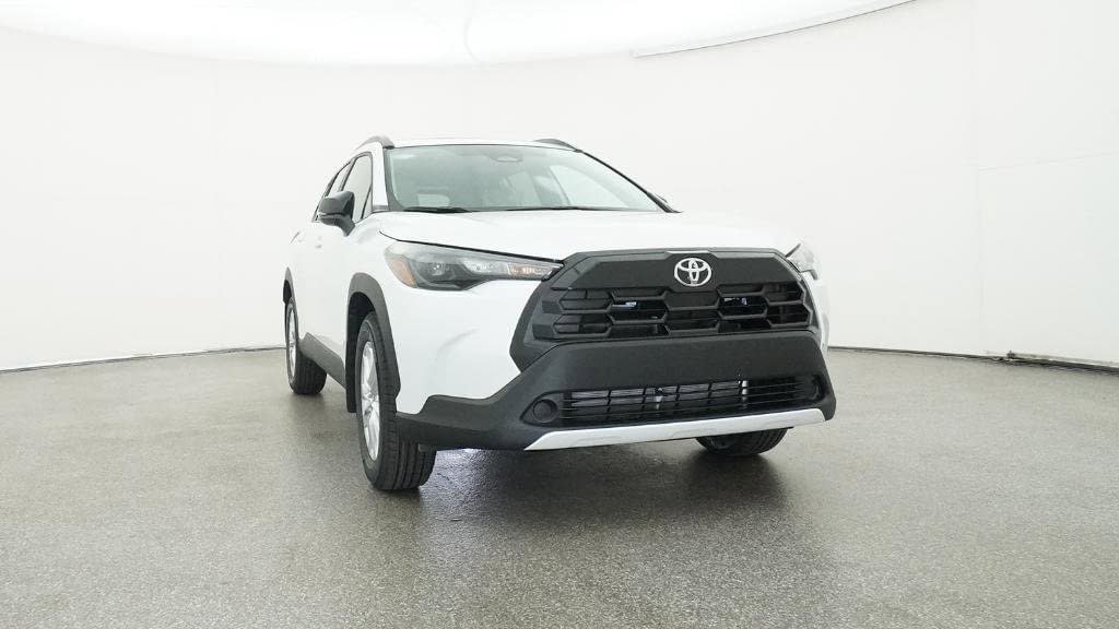 New 2026 Toyota Corolla Cross LE w/ Moonroof Package FWD image 30