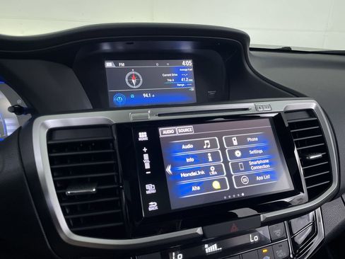 Used 2017 Honda Accord EX-L image 14