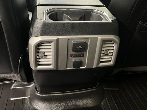 Used 2016 Ford F150 Lariat w/ Equipment Group 502A Luxury image 13