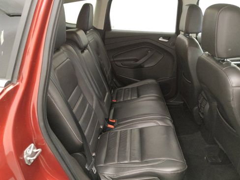 Used 2017 Ford Escape Titanium w/ Equipment Group 301A AWD/4WD image 19
