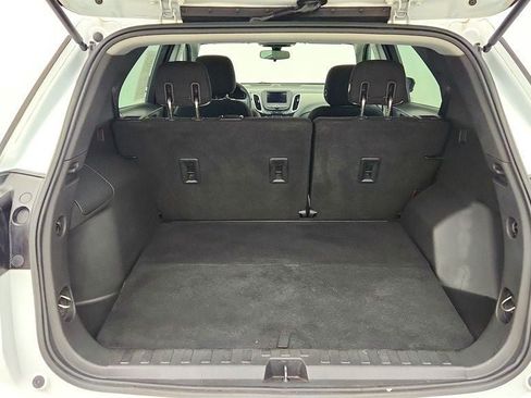 Used 2019 Chevrolet Equinox LS FWD image 22