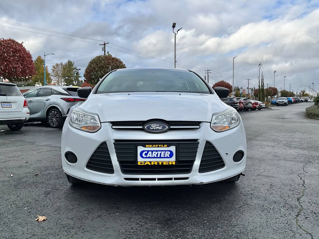 Used 2013 Ford Focus S FWD image 2