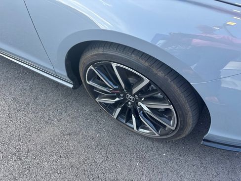 Used 2023 Honda Accord Touring image 4