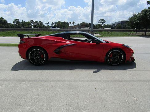 Used 2023 Chevrolet Corvette Stingray Premium Conv w/ Z51 Performance Package RWD image 28