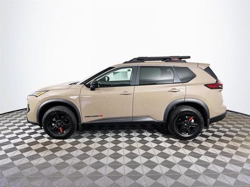 New 2026 Nissan Rogue Rock Creek image 8