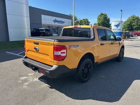 Used 2022 Ford Maverick XLT w/ Equipment Group 300A Standard AWD/4WD image 9
