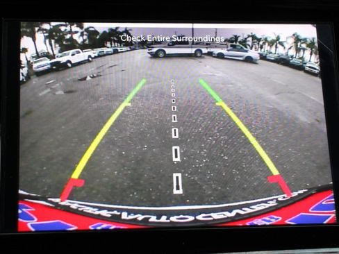 Used 2022 Dodge Durango R/T w/ Blacktop Package image 29